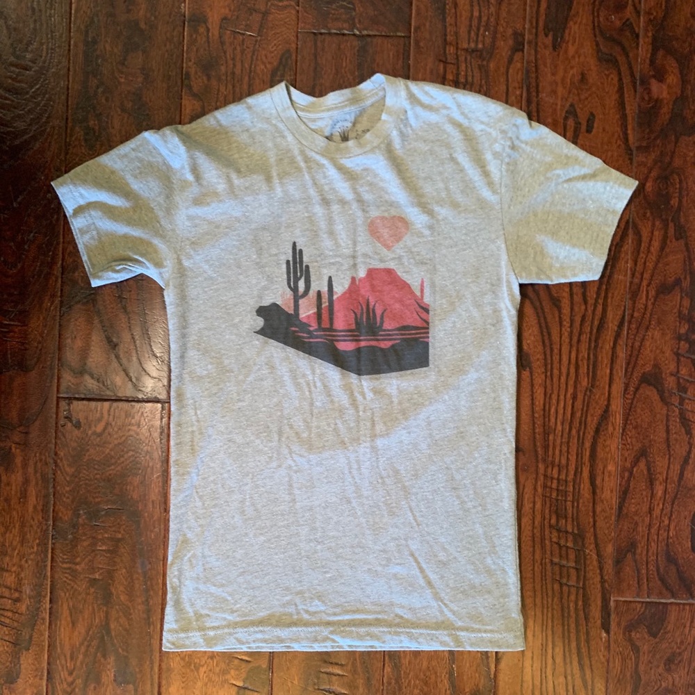 Men’s XS Gray Southwest Motif T-shirt